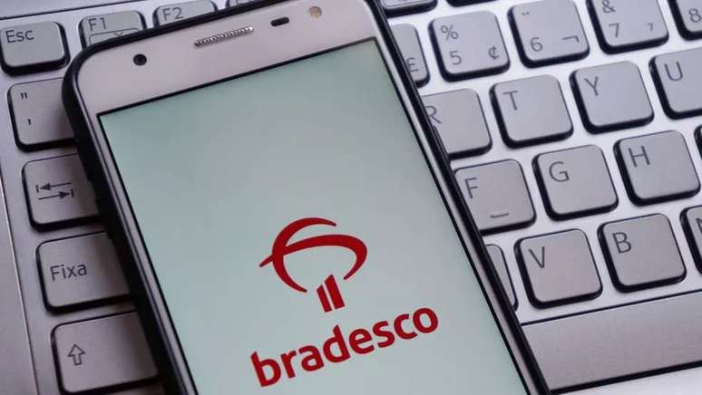 Clientes relatam problemas no aplicativo do Bradesco