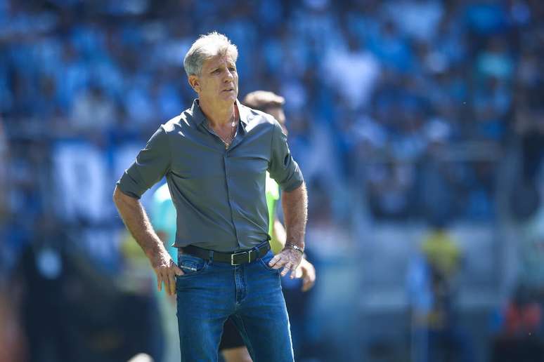 Com brilho de Weverton, Grêmio segura empate contra o Palmeiras