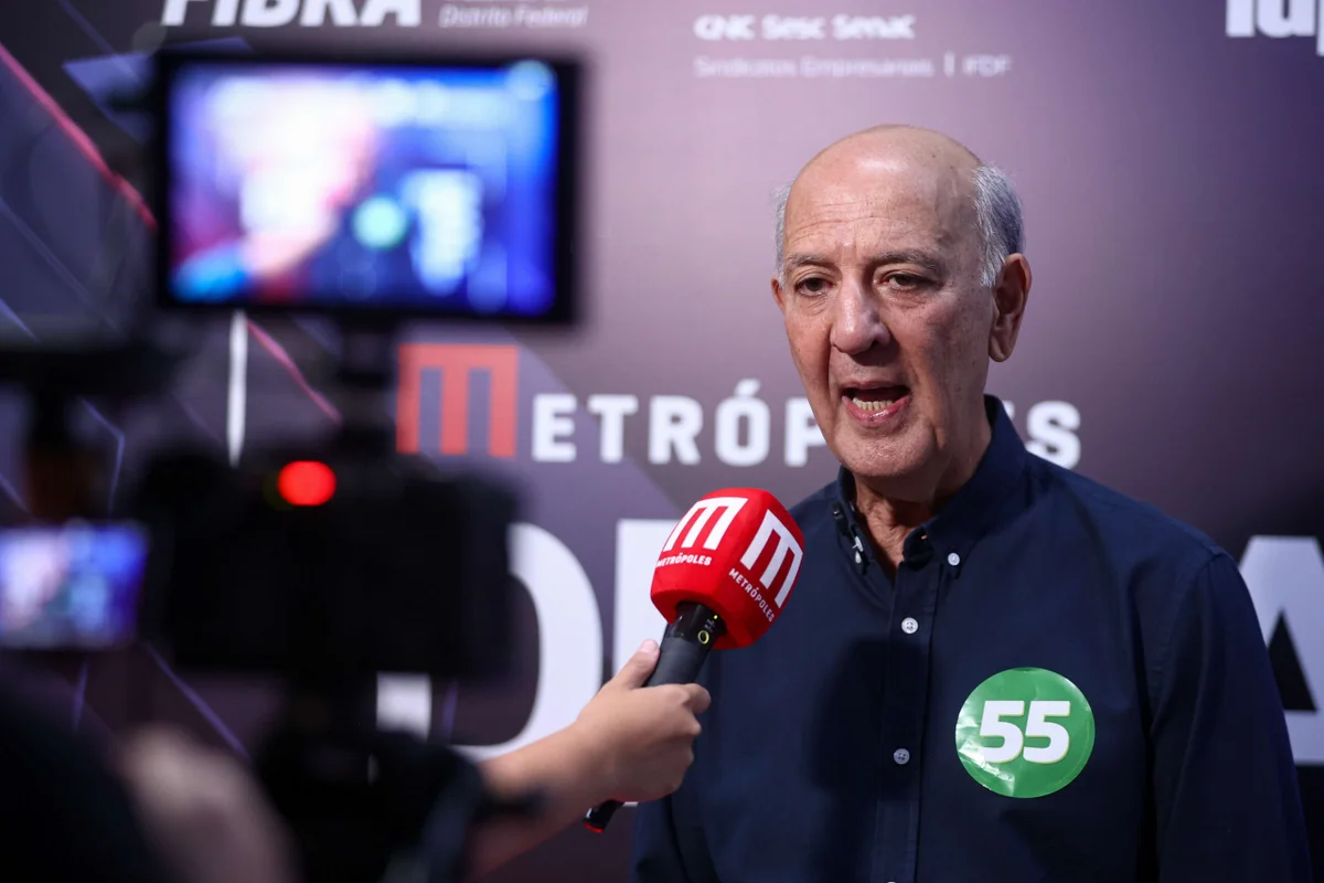 Arruda promete investir R$ 1 bilhão no transporte sobre trilhos do DF