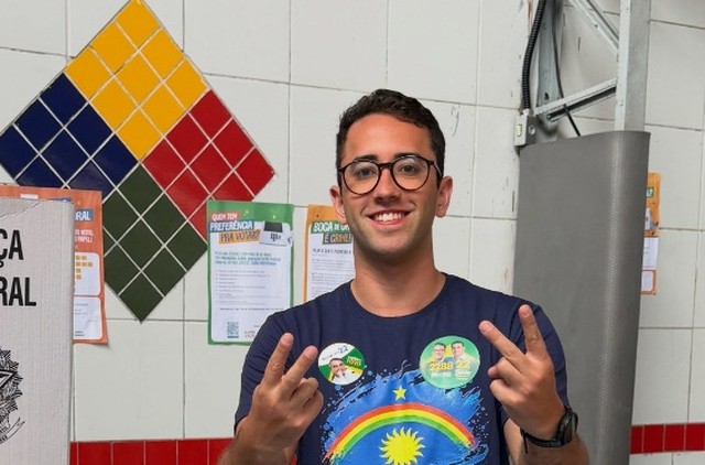Influencer petista, filho de Arthur Lira, sobrinho de Dilma: quem são os deputados federais eleitos mais jovens