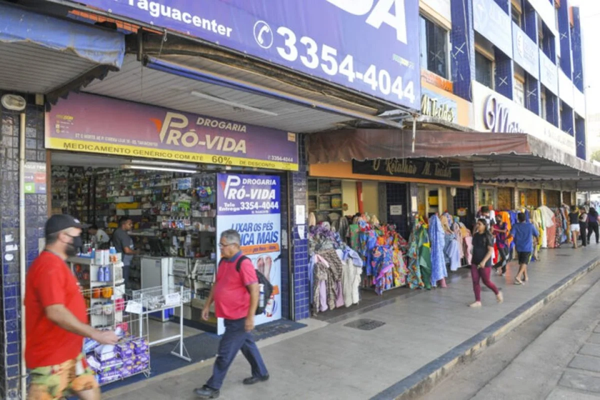 Comércio do DF deve abrir 4,5 mil vagas temporárias no fim do ano