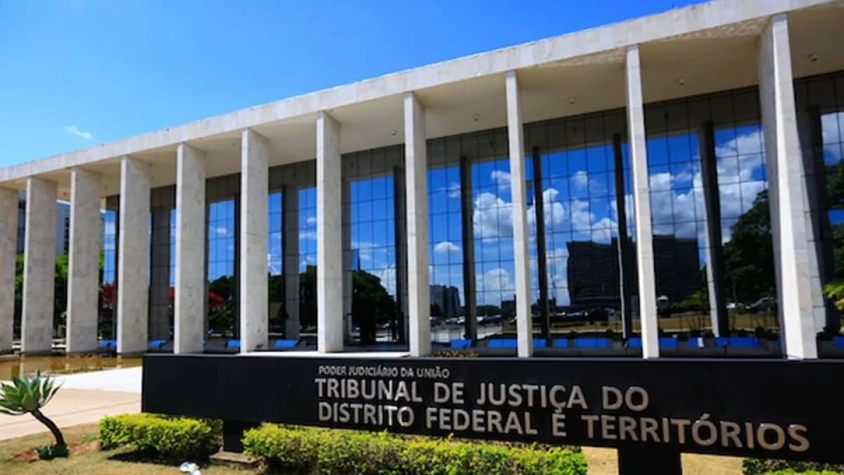 Justiça condena homem que agrediu idoso com socos e chutes no DF