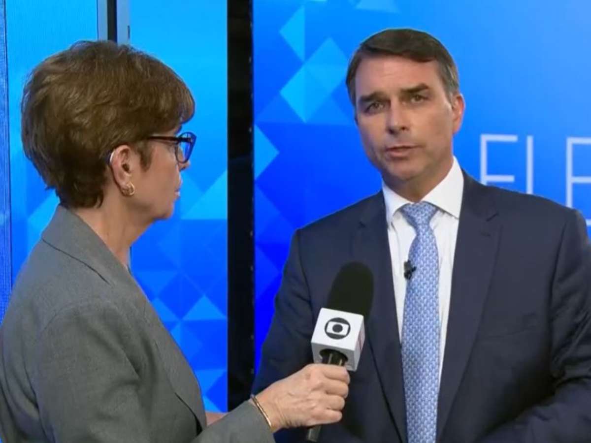 Flávio Bolsonaro avalia debate com Lula como saudável e diz que pode adotar ideias do adversário
