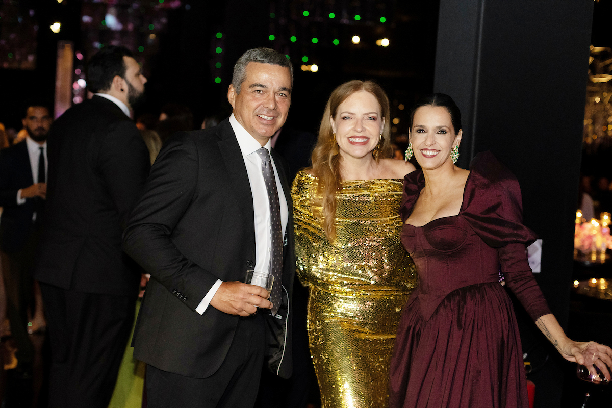 Ilca Maria Estevão exalta 15 anos da filha Marita em festa de gala