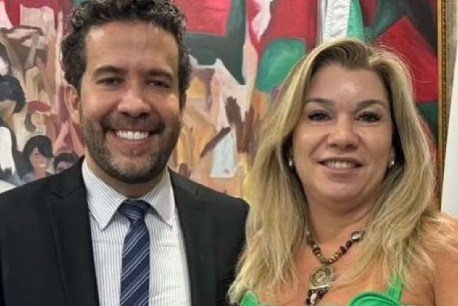 André Janones e Leandra quando ainda formavam um casal