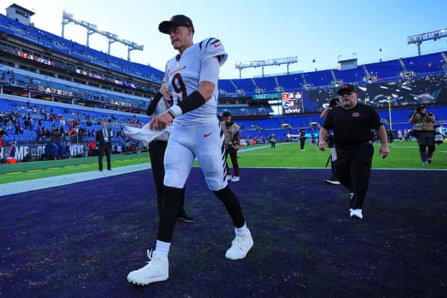 Gritando, arrogante… e um contendente? Aaron Rodgers ainda pode receber sua despedida da Super Bowl