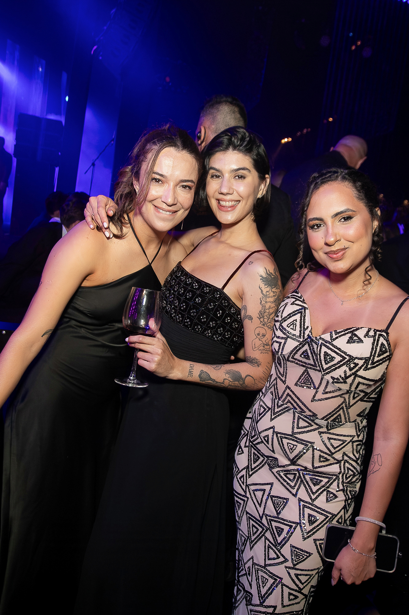 Ilca Maria Estevão exalta 15 anos da filha Marita em festa de gala