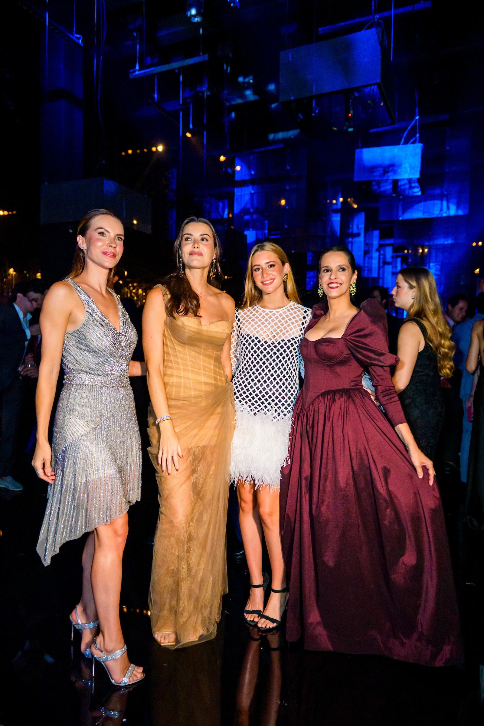 Ilca Maria Estevão exalta 15 anos da filha Marita em festa de gala