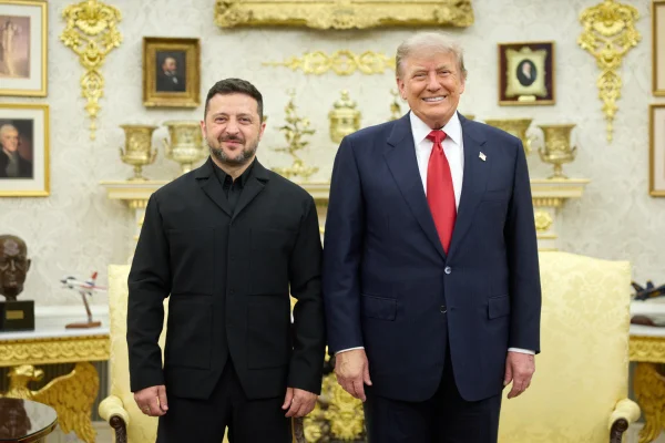 Zelensky propõe congelar frente de batalha como 1º passo para cessar-fogo - destaque galeria