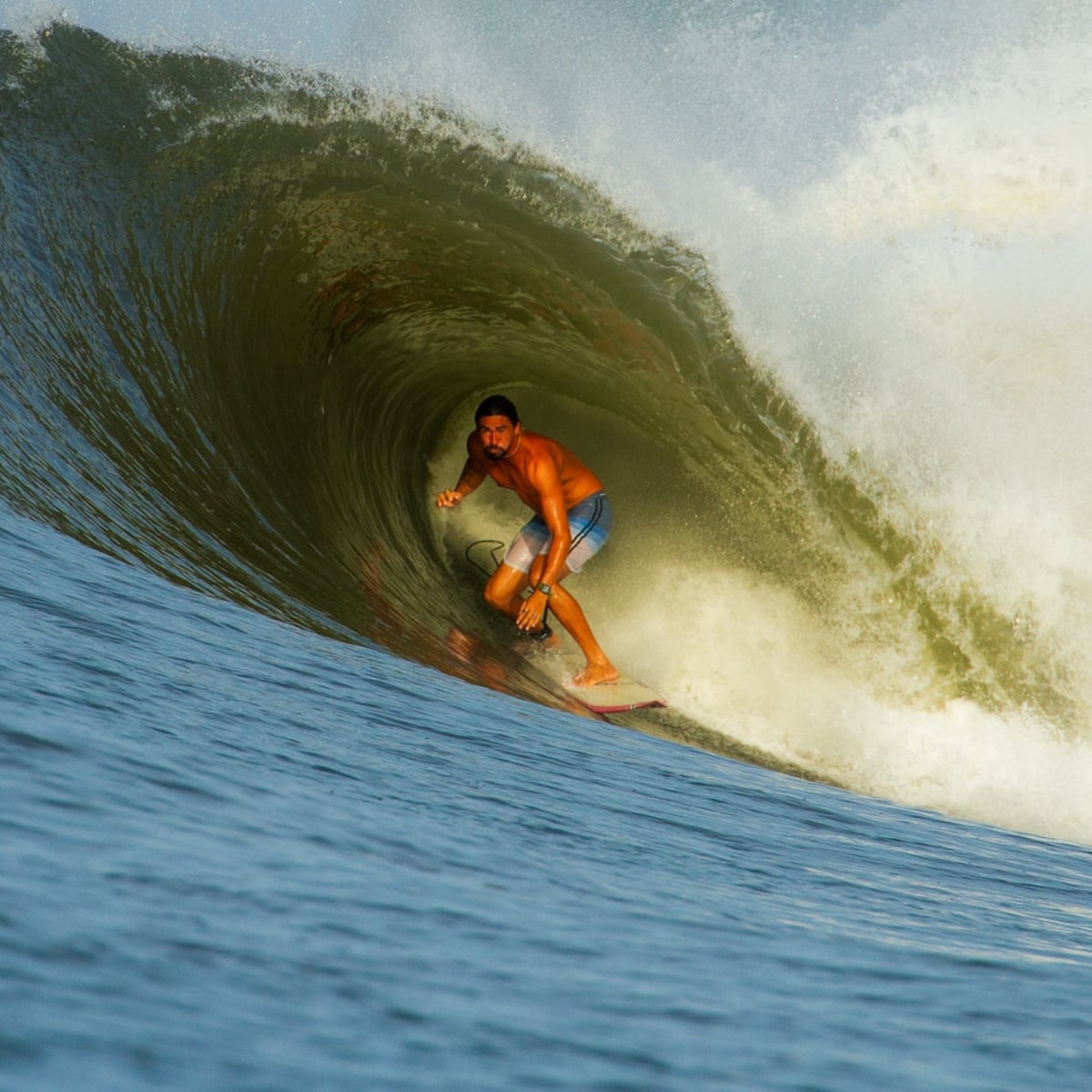 A crise climática está prestes a destruir muitos dos melhores pontos de surfe do mundo, alerta estudo