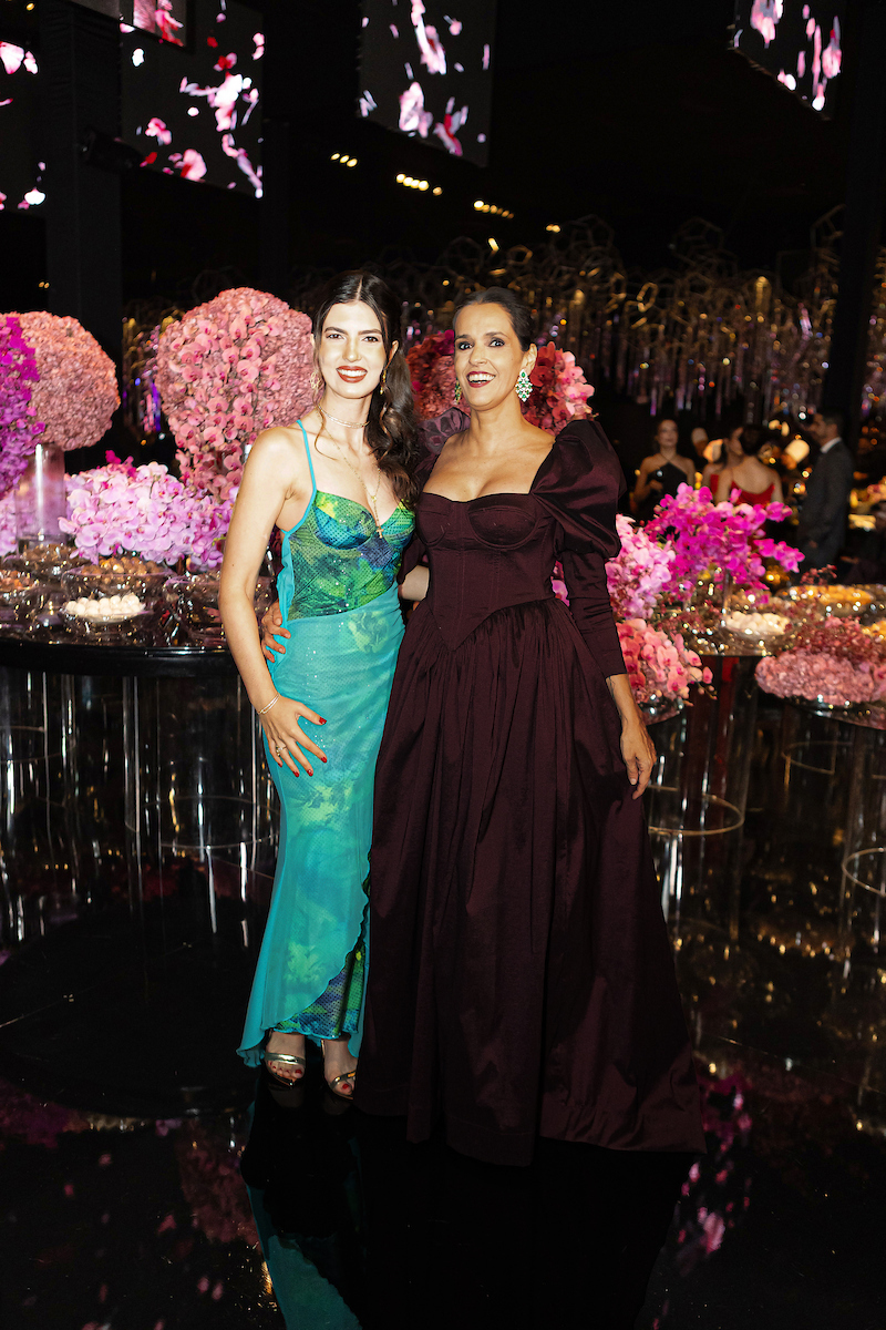 Ilca Maria Estevão exalta 15 anos da filha Marita em festa de gala