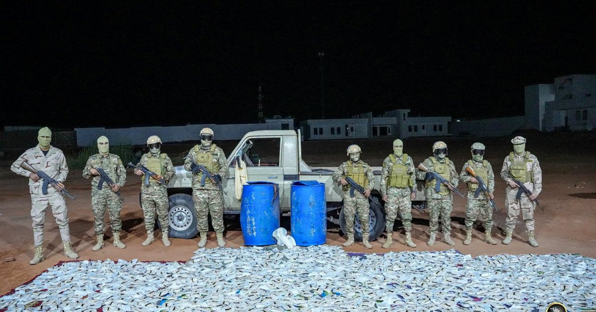 A milícia da Líbia apreende narcóticos após tiroteio com contrabandistas