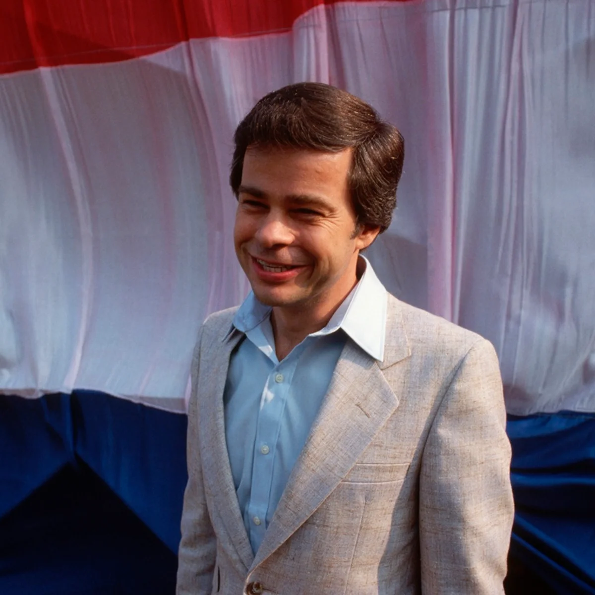 Morre Jim Bakker, televangelista que se envolveu em escândalos sexuais