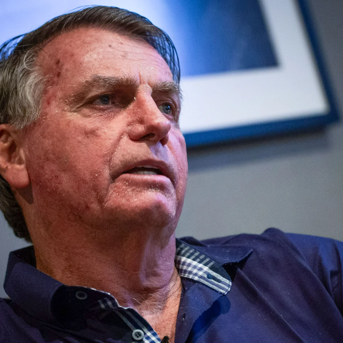 Tribunal Militar deve julgar sobre patente de Bolsonaro no início de 2027