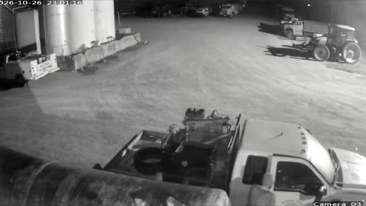 Tennessee inmate serving life for murder stole a truck after slipping through the prison fence