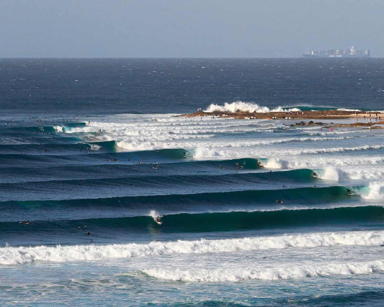 A crise climática está prestes a destruir muitos dos melhores pontos de surfe do mundo, alerta estudo