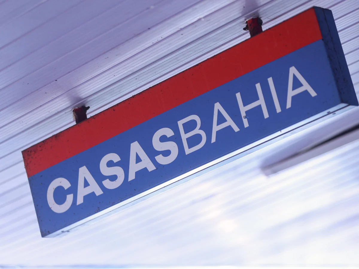 Casas Bahia reduz estoques e perde 4,6 mil funcionários, diz perícia