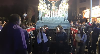 ¿Cuánto pesa el anda del Señor de los Milagros? El dato que pocos conocen