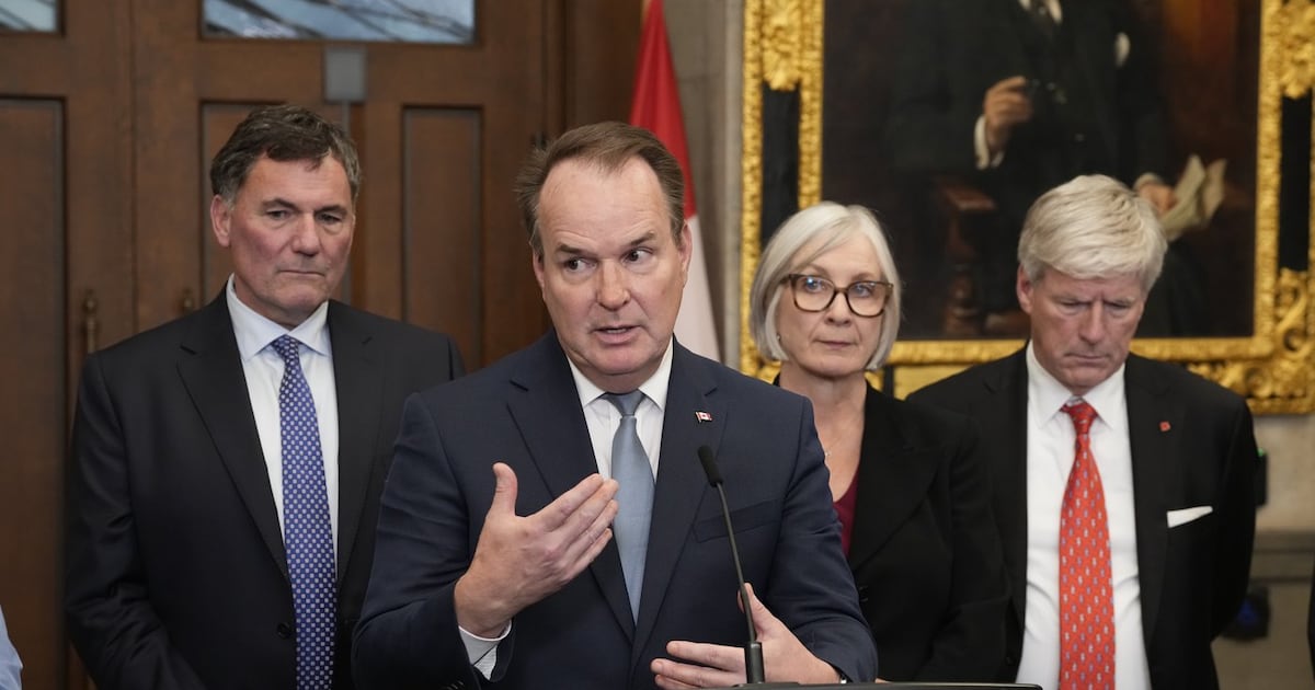 'Construiremos esta oleoduto para o povo do Canadá': Hodgson promete que o Pacific Link será construído