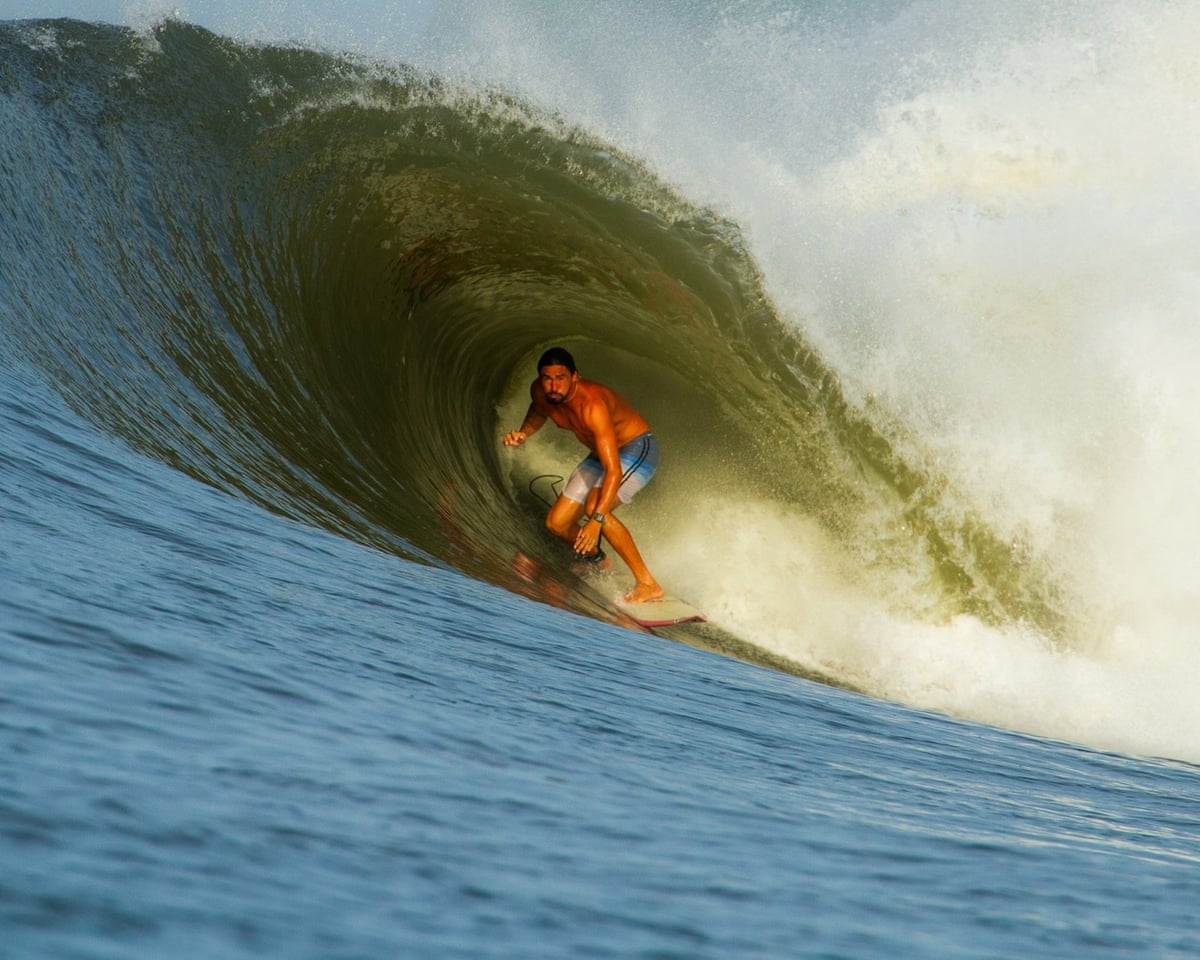A crise climática está prestes a destruir muitos dos melhores pontos de surfe do mundo, alerta estudo