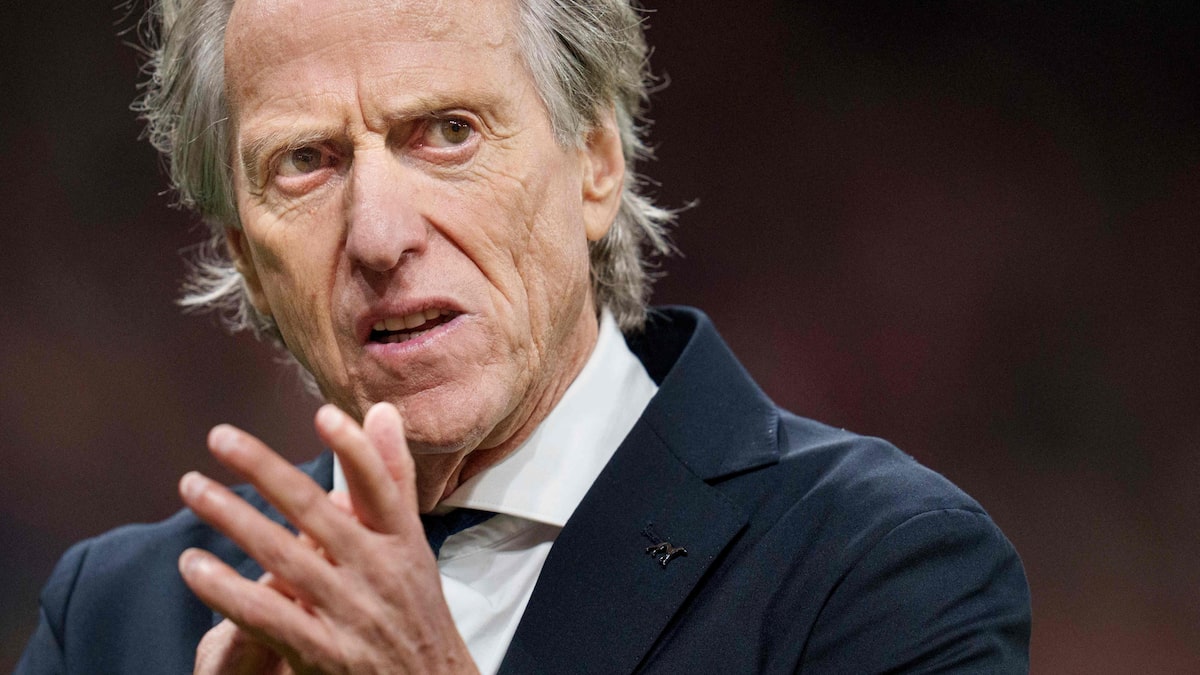Jorge Jesus evita comentar críticas em carta de Cristiano Ronaldo: ‘Agora vou trabalhar’