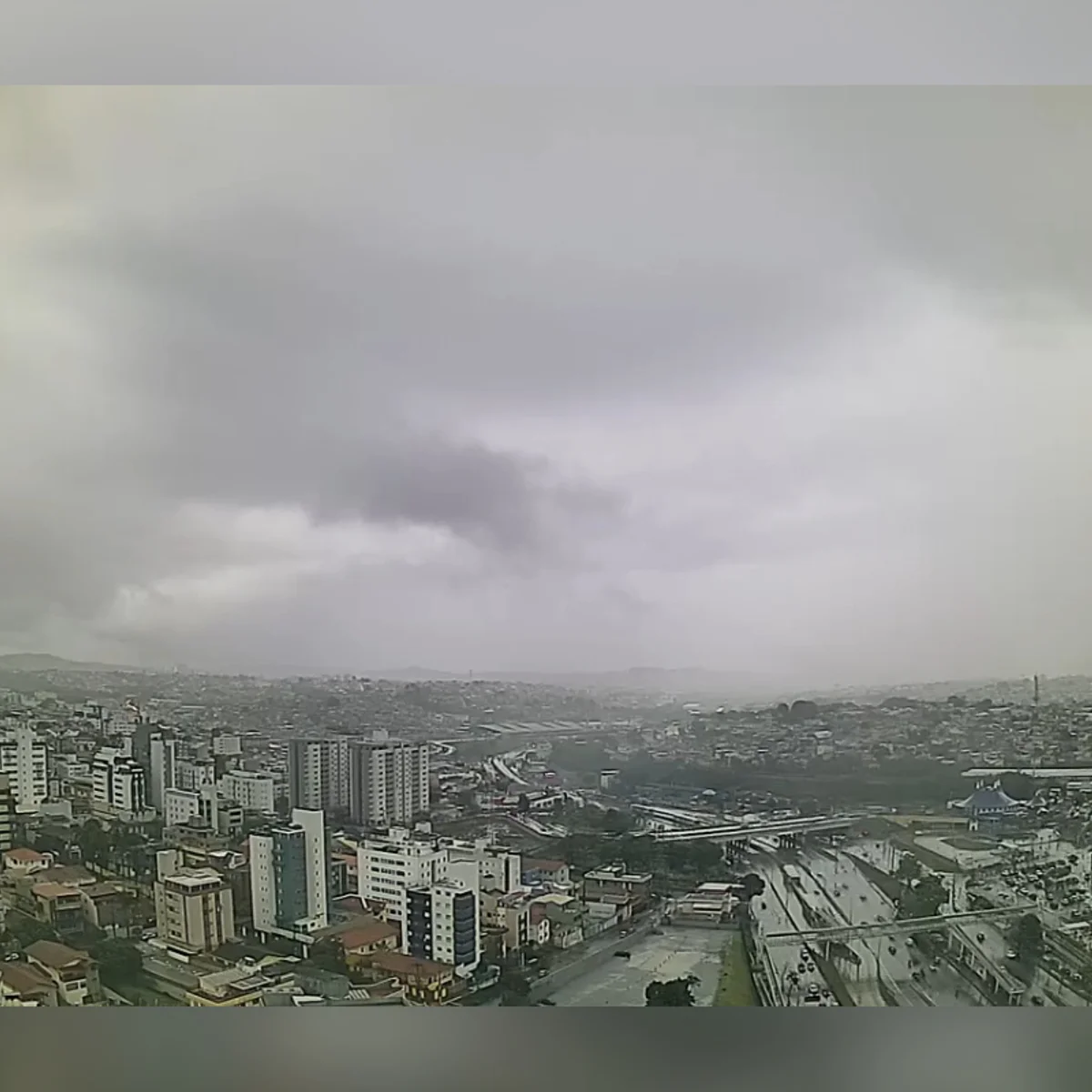 Instabilidade traz risco de tempestades e granizo a Minas na terça (6/10)
