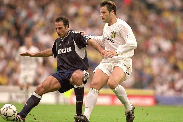Ex-jogador do Tottenham anuncia candidatura à presidência da Fifa