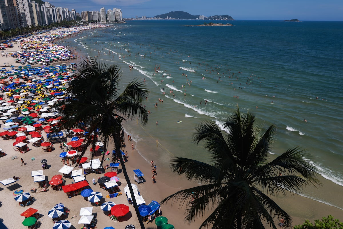 Guarujá vai cobrar taxa de até R$ 145 para entrada de veículos de turistas; veja quando e como será